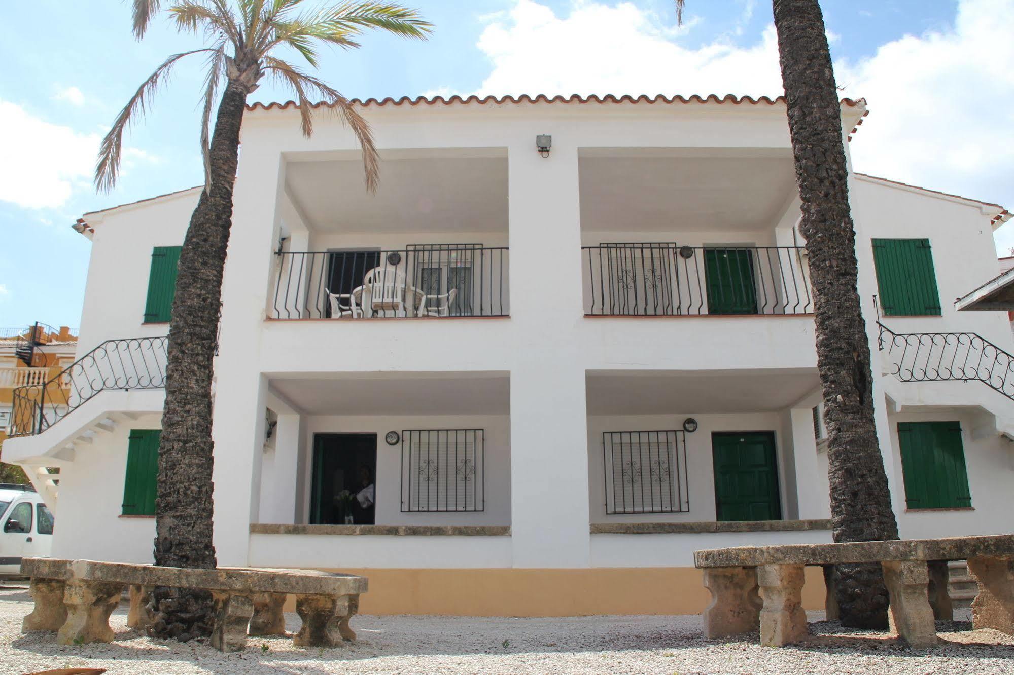 Отель Bungalows El Arenal Хавеа Экстерьер фото