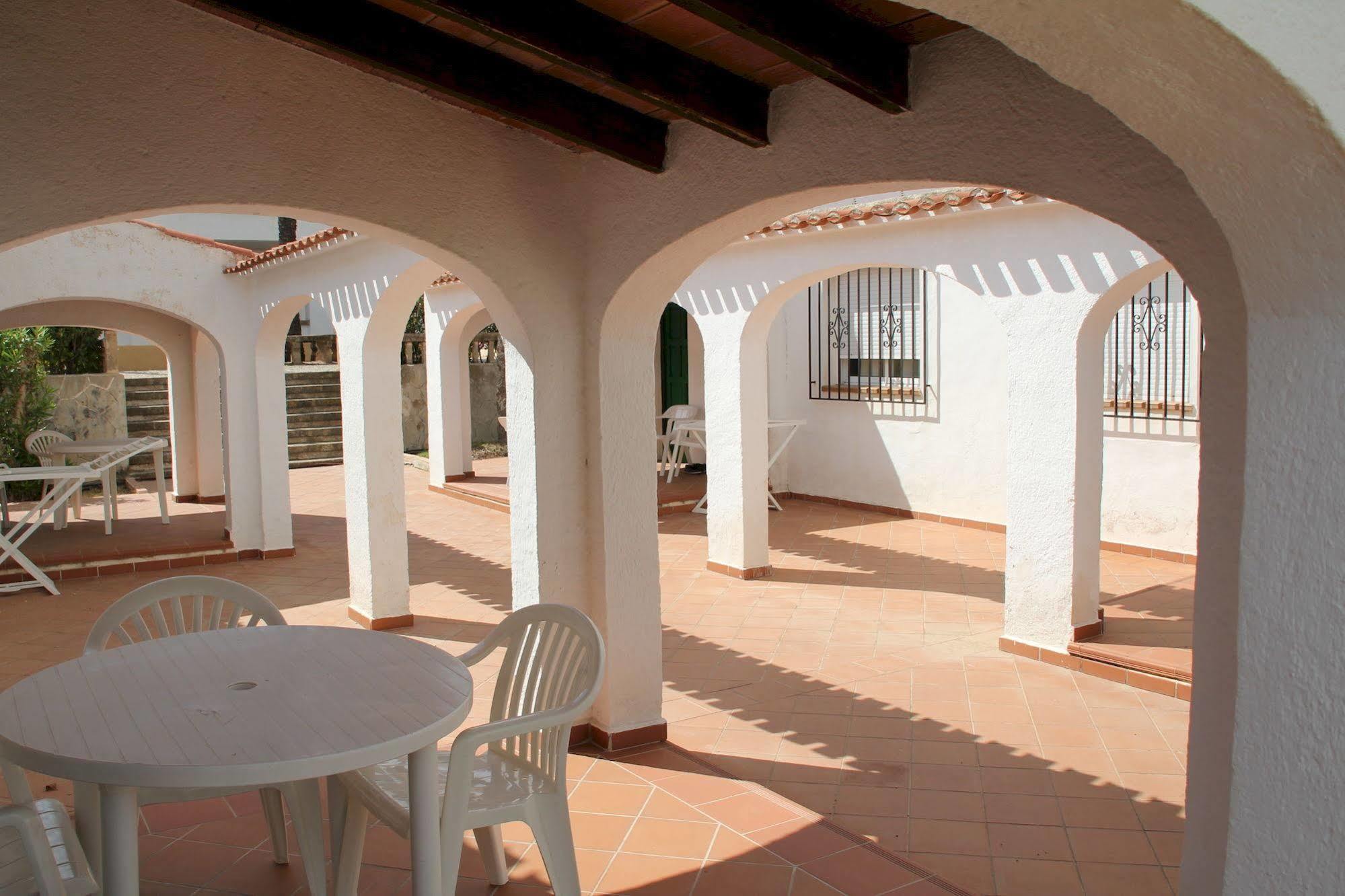 Отель Bungalows El Arenal Хавеа Экстерьер фото